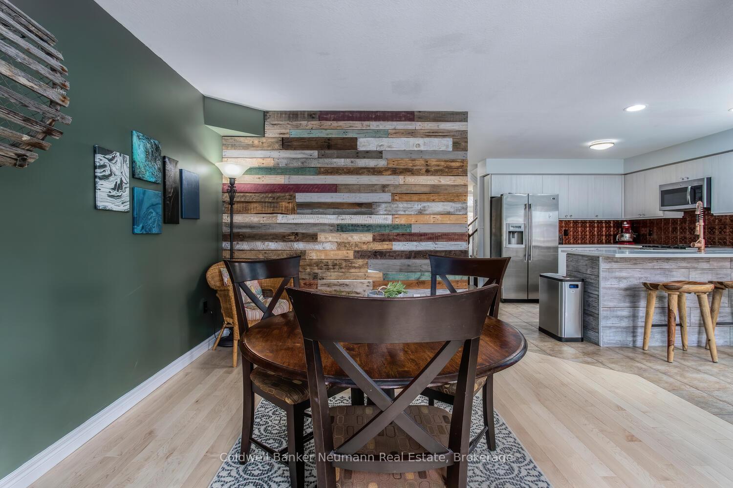 Photo 18 of 16 McGarr Drive, Guelph, Pineridge/Westminster Woods — HOMEH