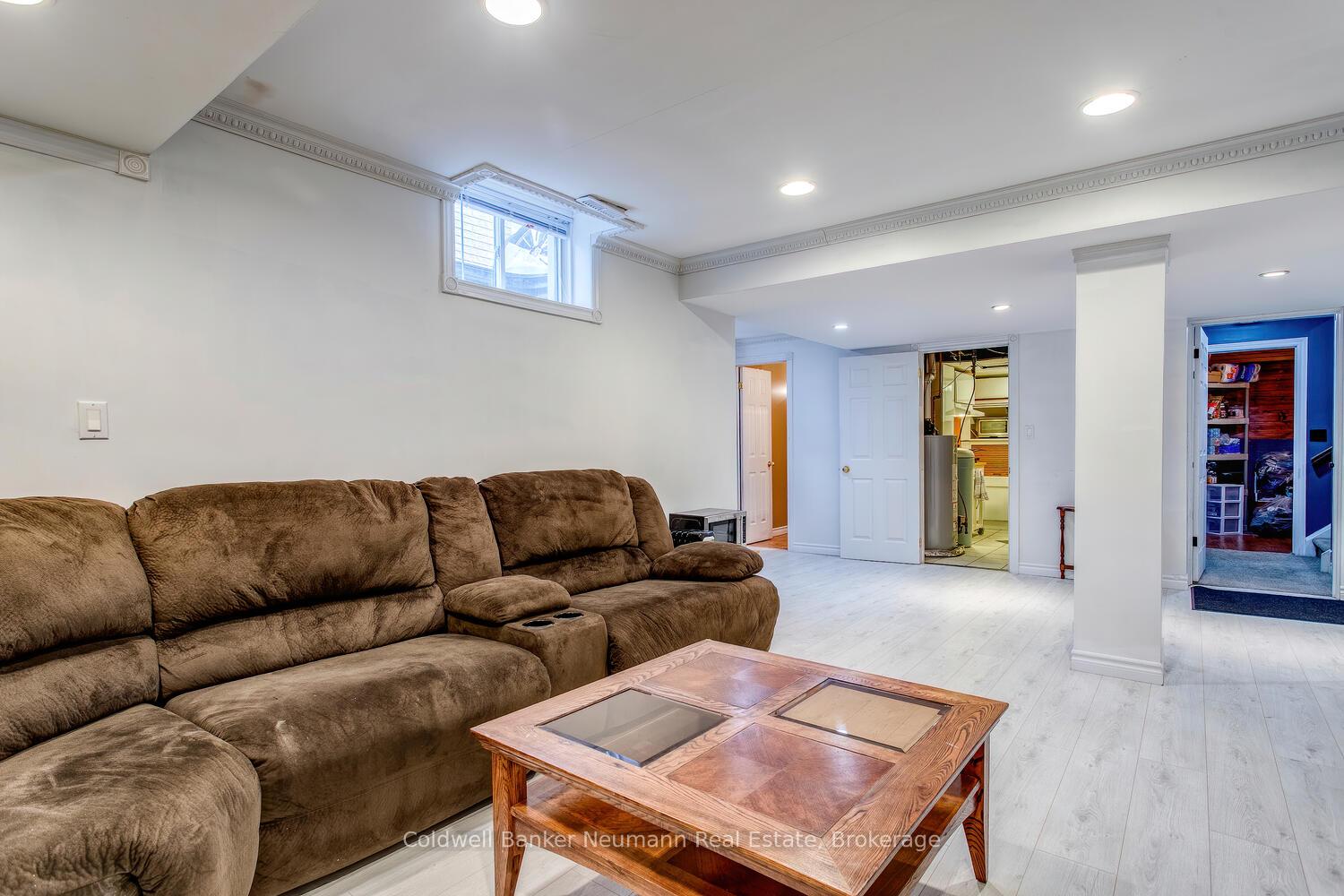 Photo 42 of 16 McGarr Drive, Guelph, Pineridge/Westminster Woods — HOMEH