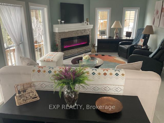 Photo 7 of Unit 104, 76735 Wildwood Line, Bluewater, Stanley — HOMEH