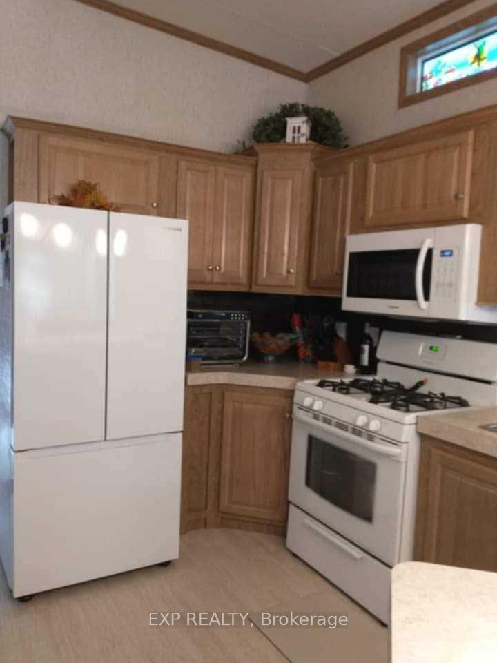 Photo 9 of Unit 104, 76735 Wildwood Line, Bluewater, Stanley — HOMEH