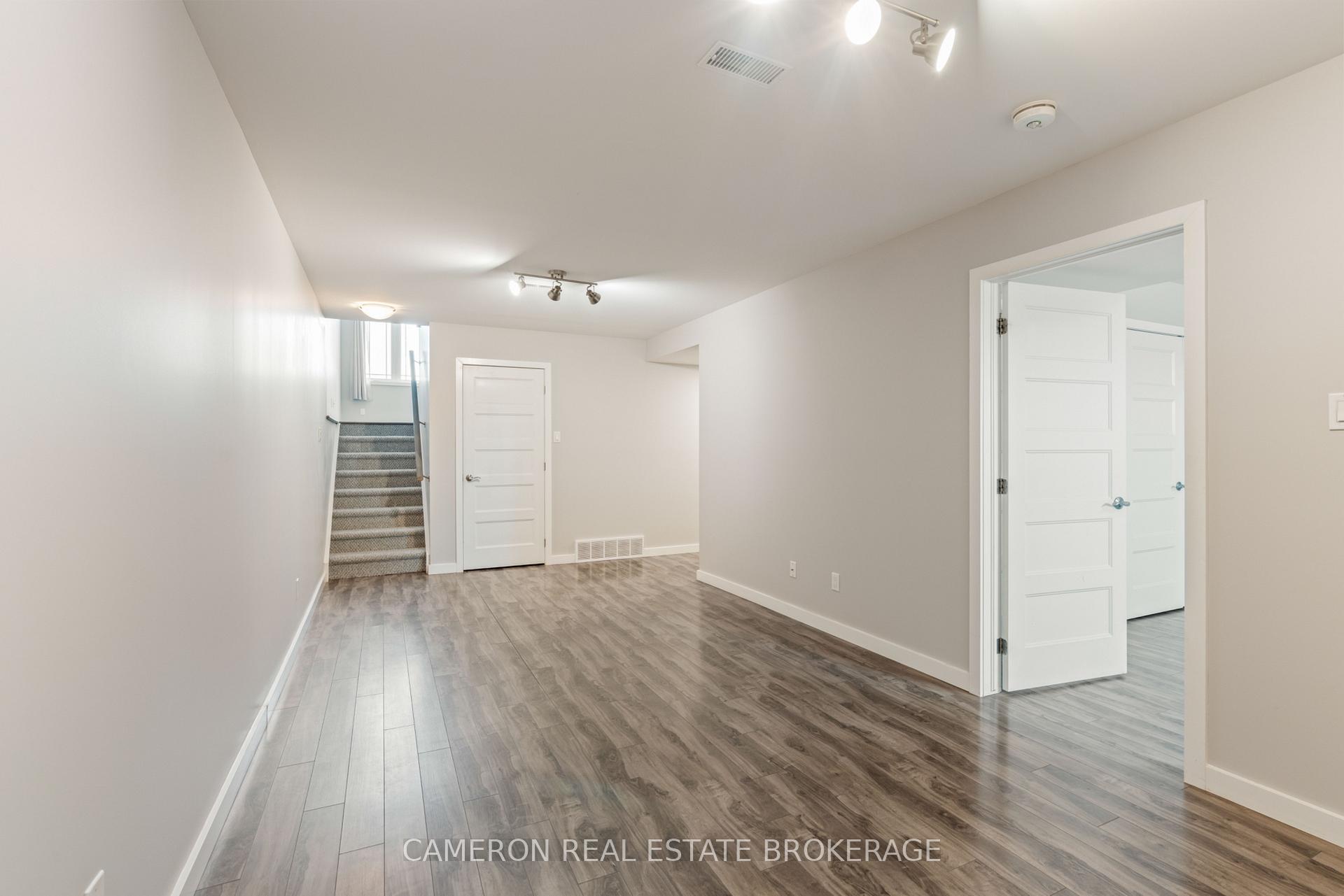 Photo 16 of 234 Glen Nora Drive, Cornwall — HOMEH