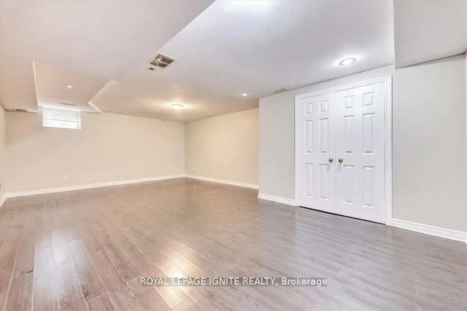 Photo 10 of Unit Bsmt, 36 Hillside Drive, Brampton, Westgate — HOMEH