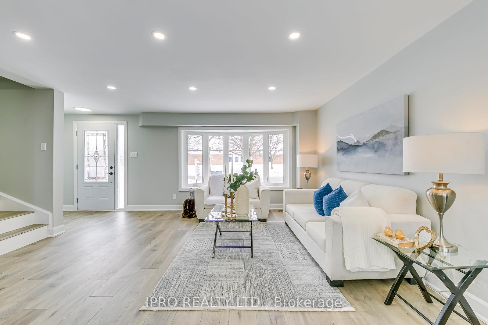 Photo 6 of 433 Preston Parkway, Cambridge — HOMEH