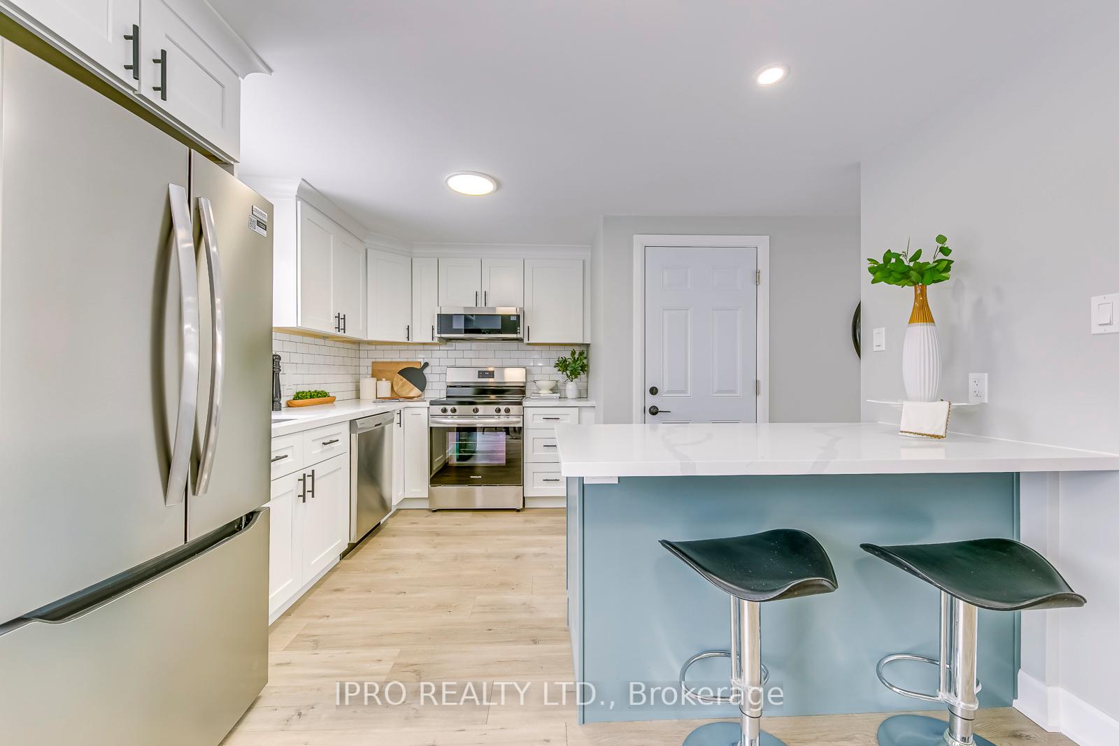 Photo 9 of 433 Preston Parkway, Cambridge — HOMEH