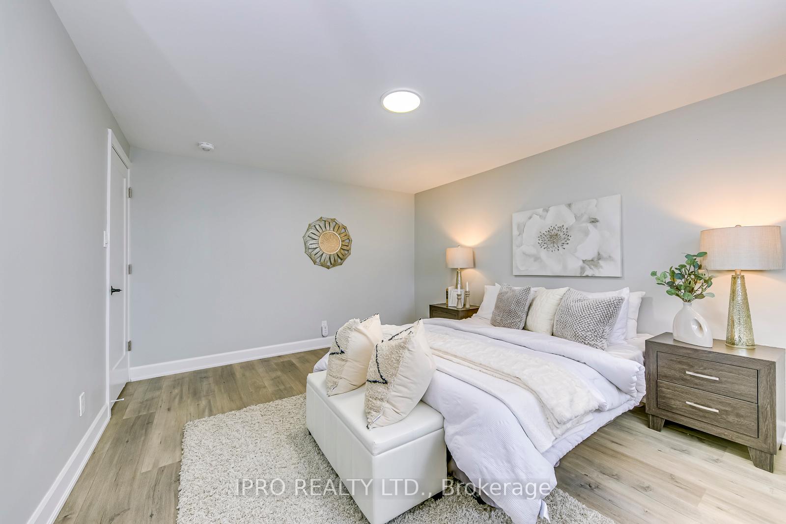 Photo 15 of 433 Preston Parkway, Cambridge — HOMEH