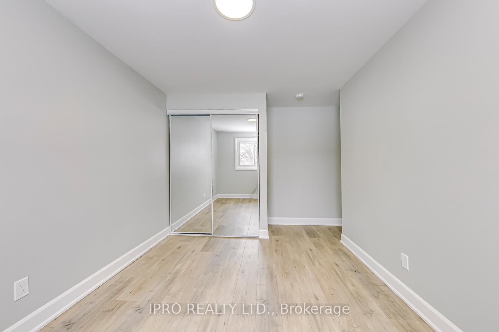 Photo 17 of 433 Preston Parkway, Cambridge — HOMEH