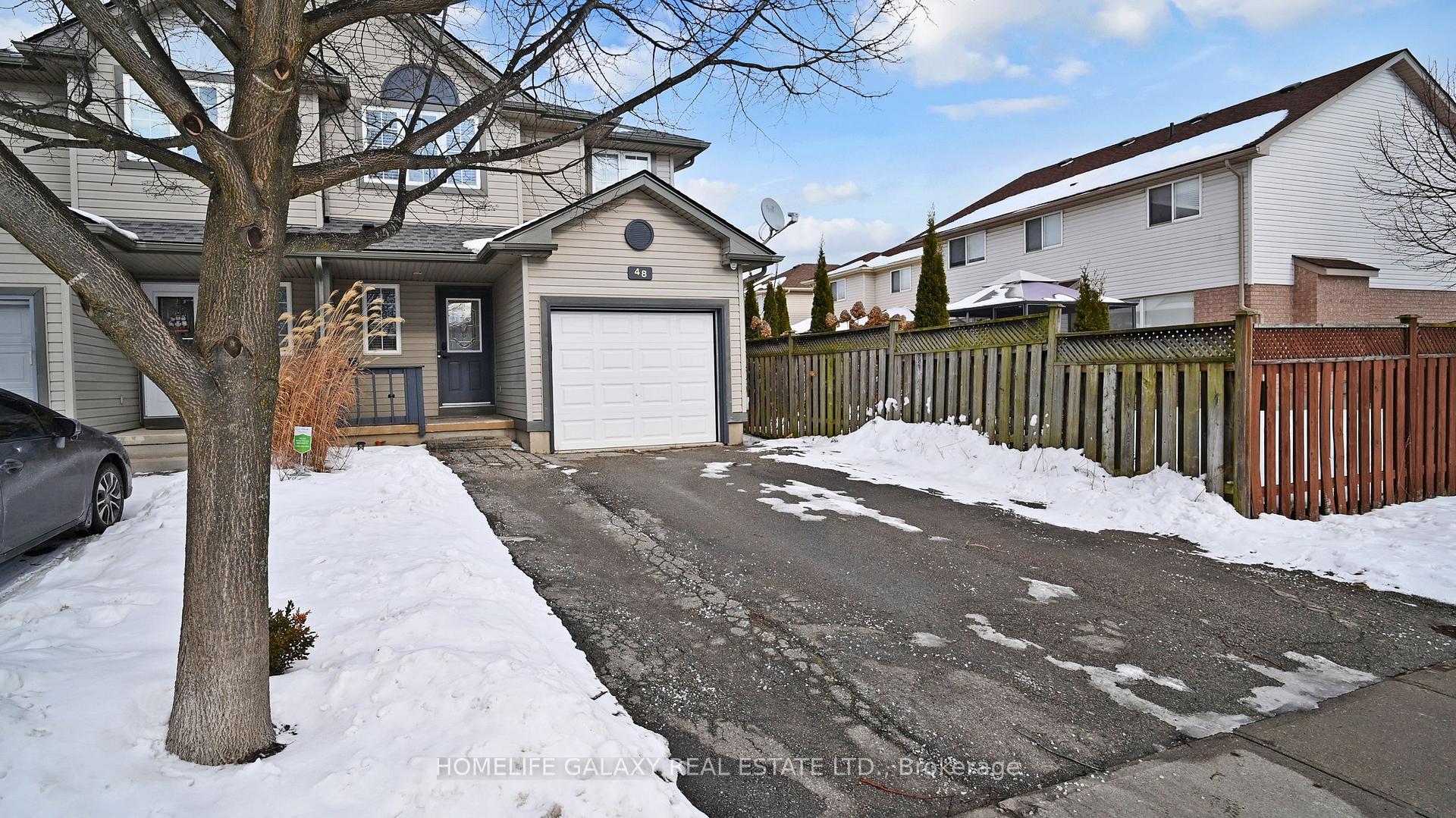 Photo 2 of 48 Wood Grove Crescent, Cambridge — HOMEH