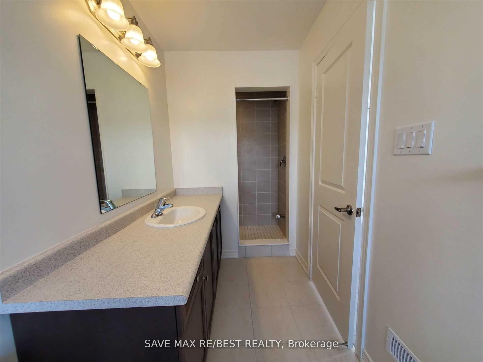 Photo 16 of 37 Sail Road, Brampton, Northwest Brampton — HOMEH