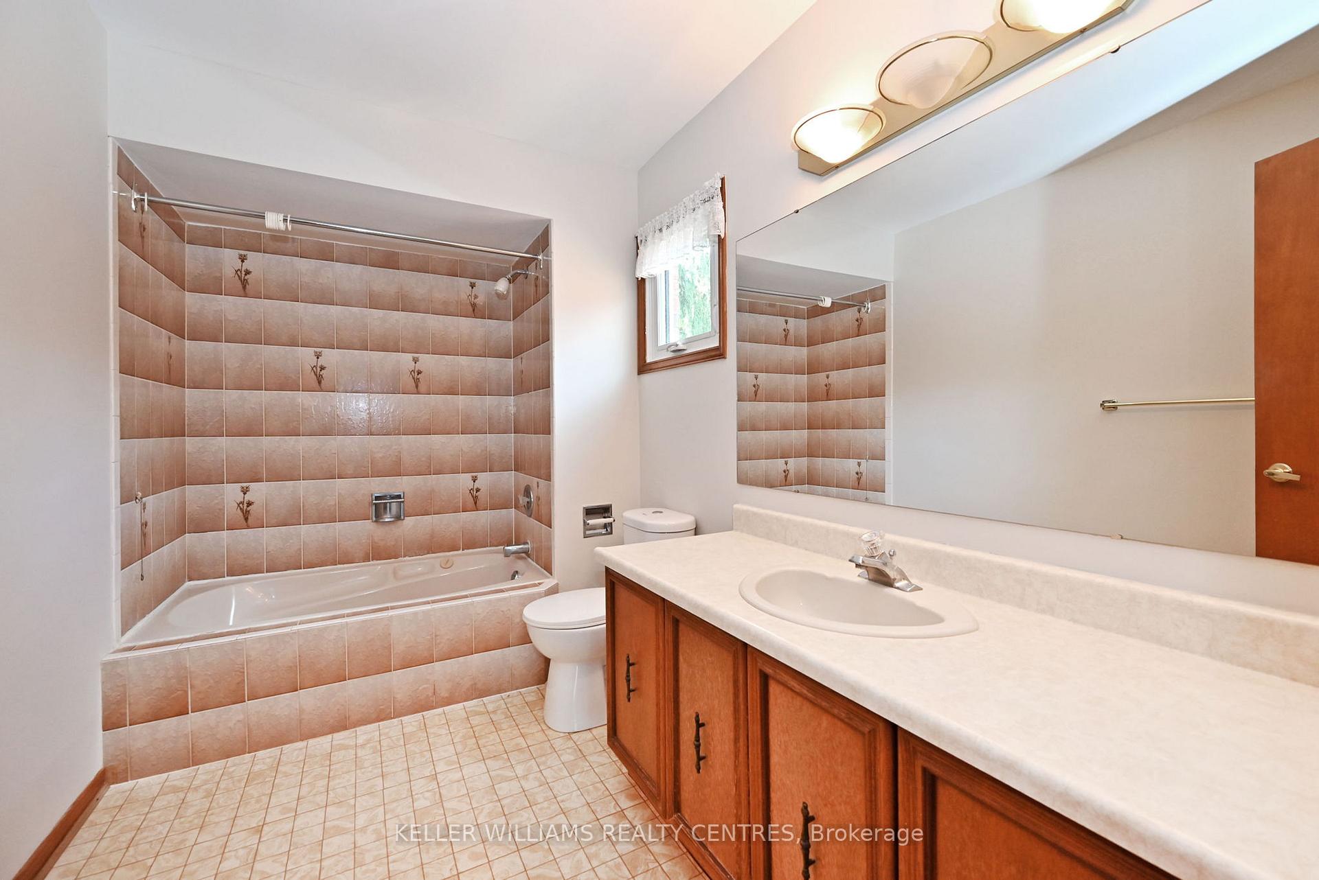 Photo 25 of 16 Lanewood Drive, Aurora, Hills of St Andrew — HOMEH