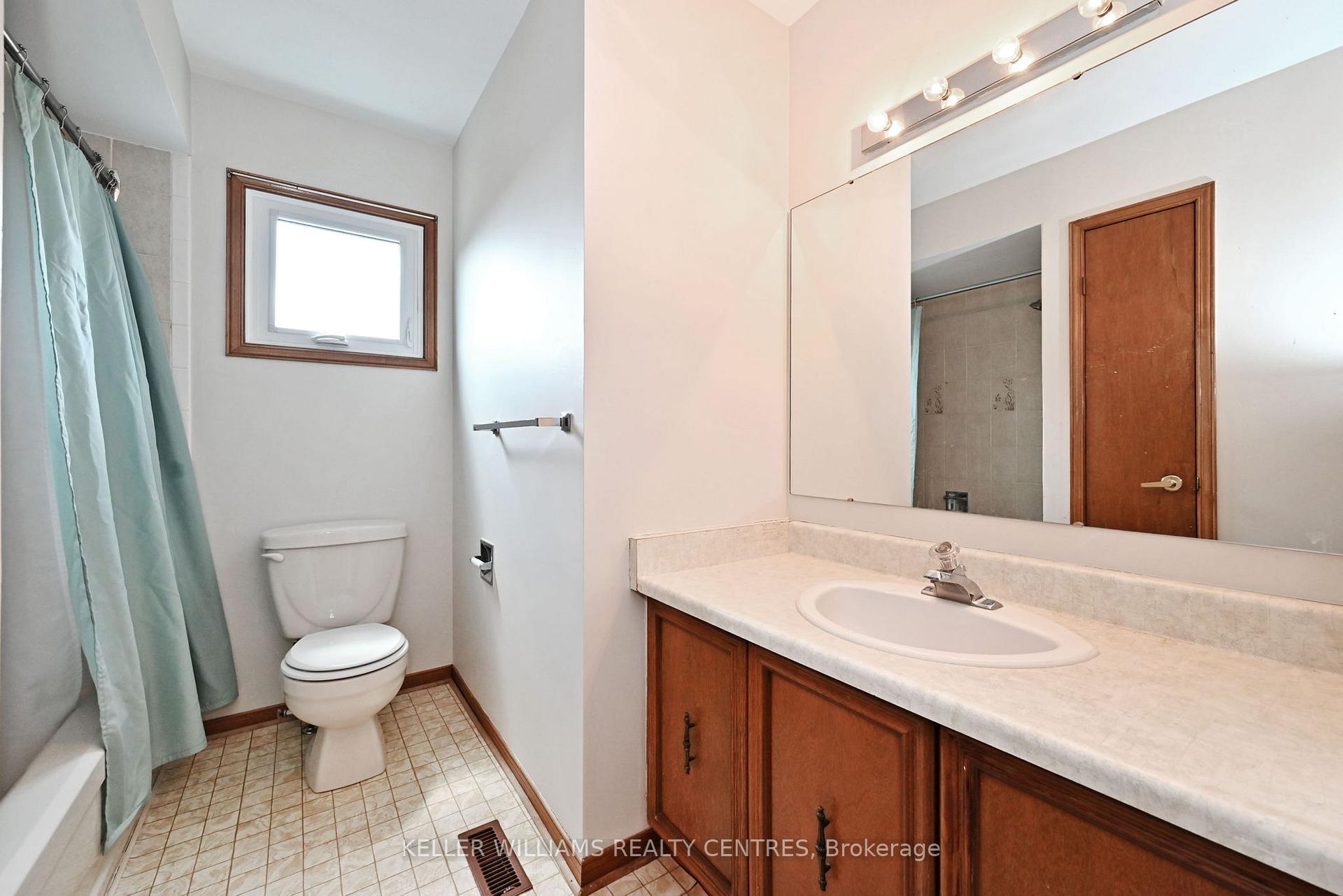 Photo 33 of 16 Lanewood Drive, Aurora, Hills of St Andrew — HOMEH