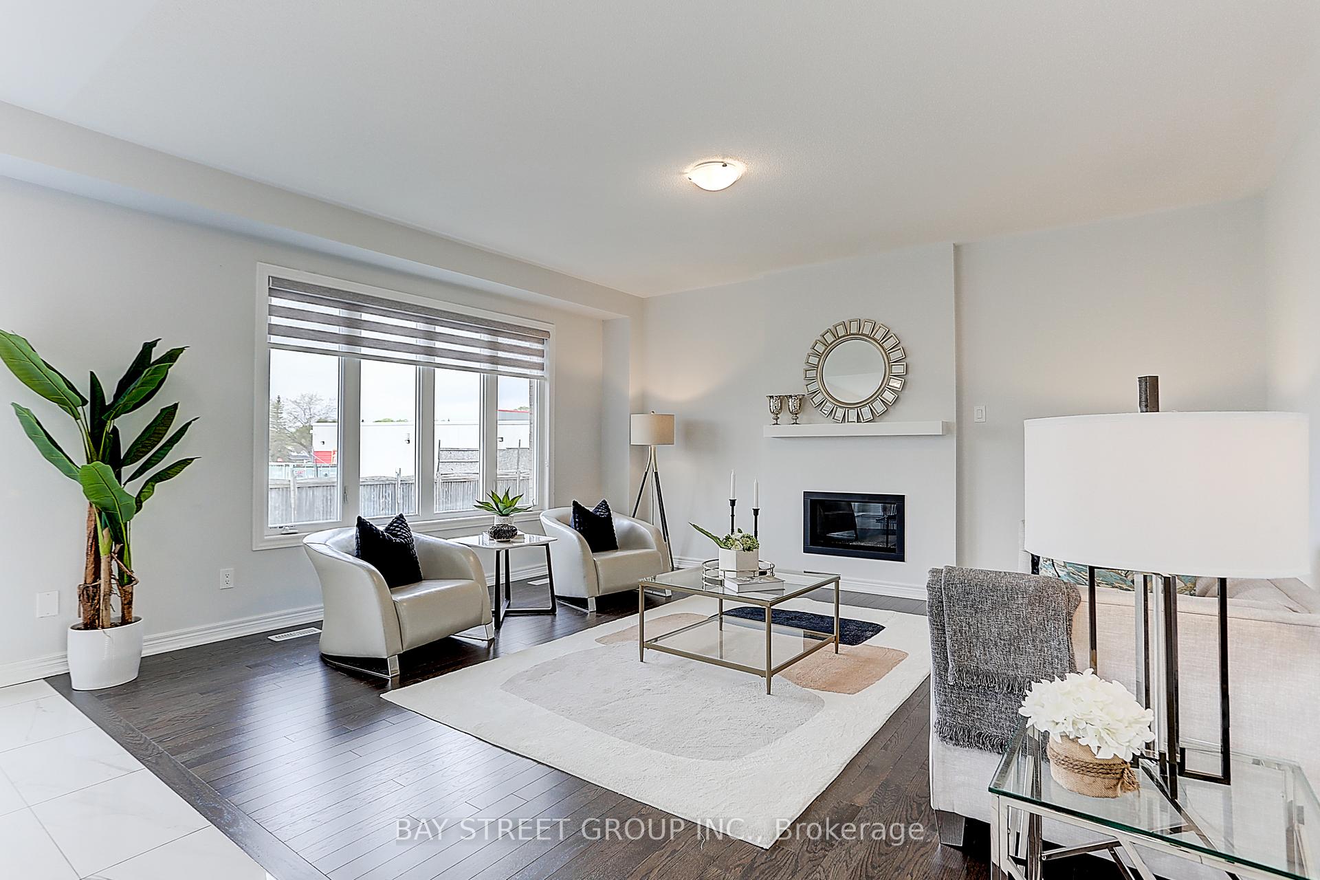 Photo 8 of 37 Bill Guy Drive, Georgina, Keswick South — HOMEH