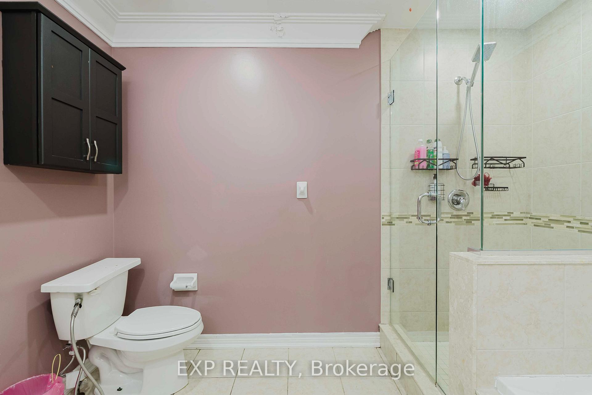 Photo 30 of 130 Kingsview Drive, Hamilton, Albion Falls — HOMEH