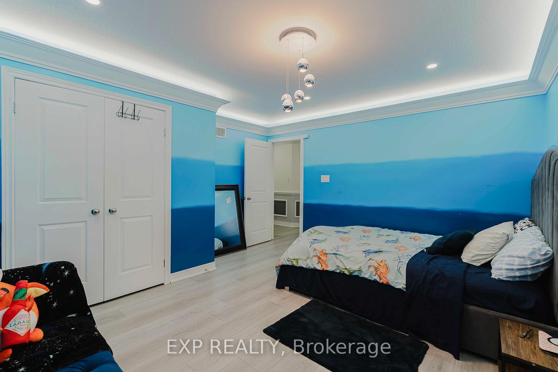Photo 39 of 130 Kingsview Drive, Hamilton, Albion Falls — HOMEH