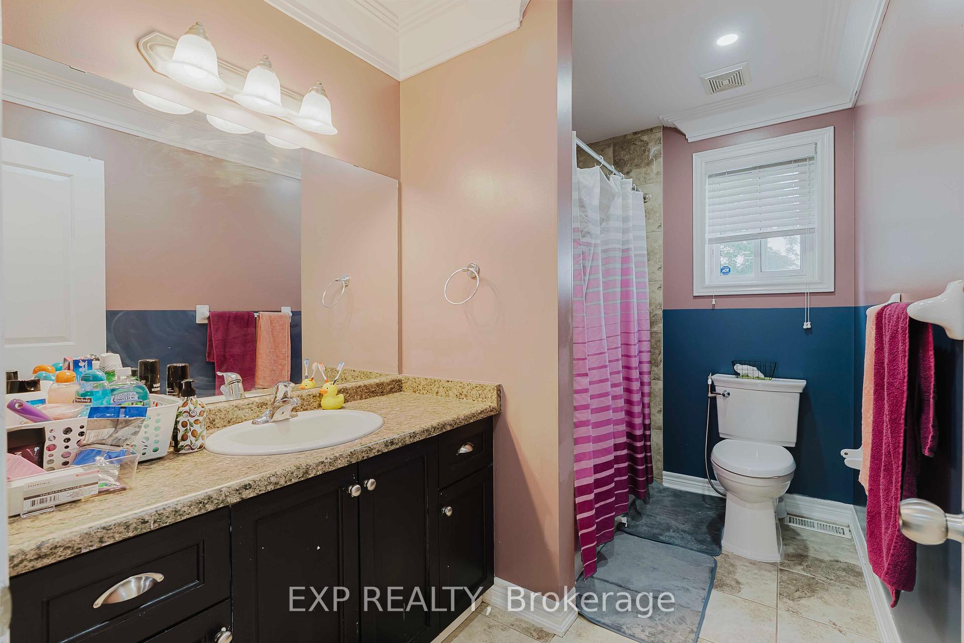 Photo 40 of 130 Kingsview Drive, Hamilton, Albion Falls — HOMEH