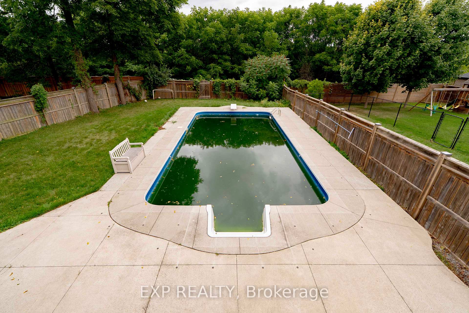 Photo 44 of 130 Kingsview Drive, Hamilton, Albion Falls — HOMEH