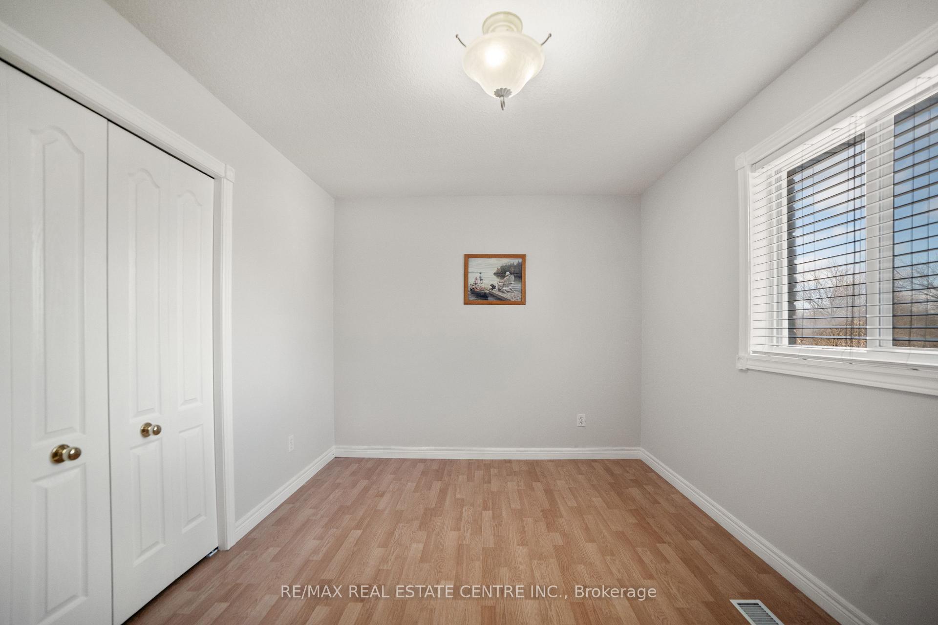 Photo 19 of 96 Bluerock Crescent, Cambridge — HOMEH