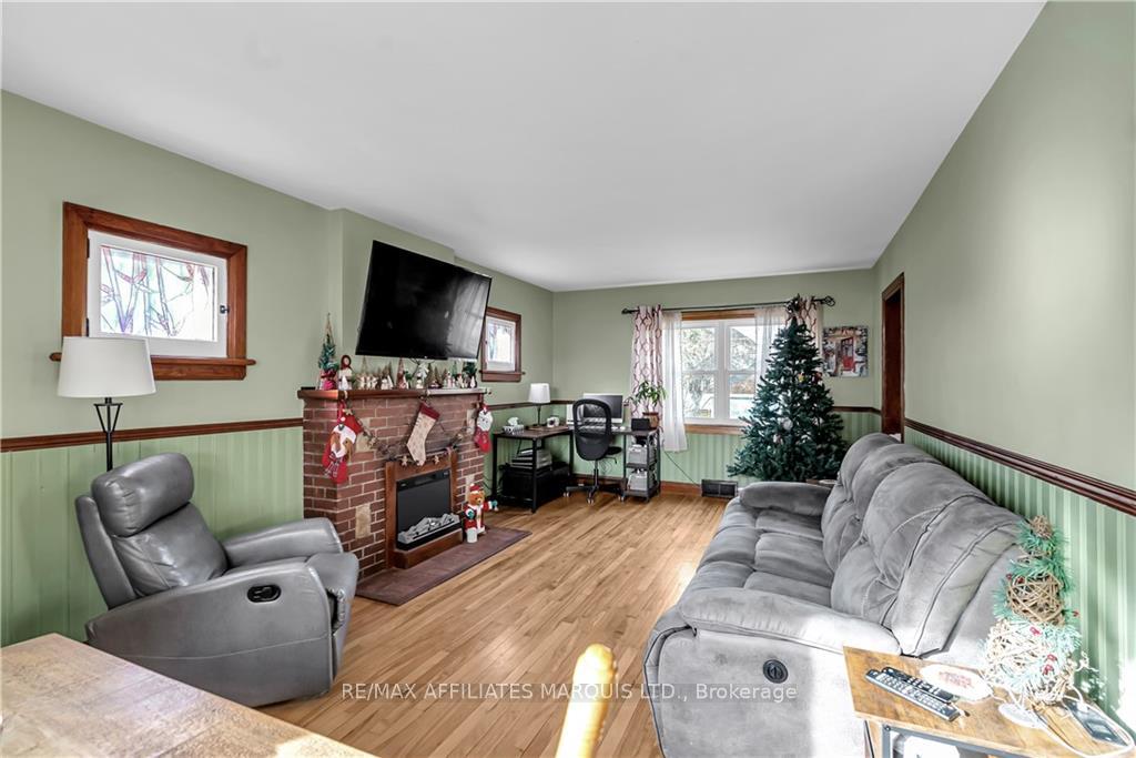 Photo 4 of 26 Timothy Avenue, Cornwall — HOMEH