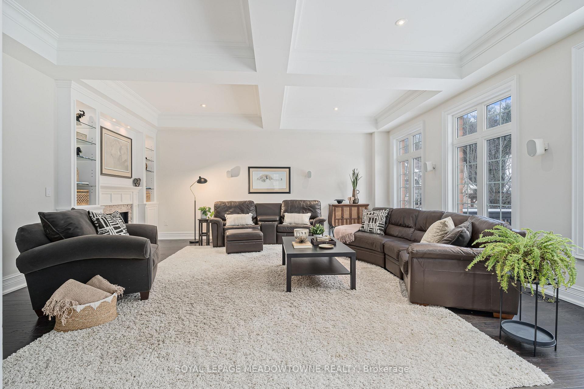 Photo 14 of 47 Barraclough Boulevard, Halton Hills, Glen Williams — HOMEH