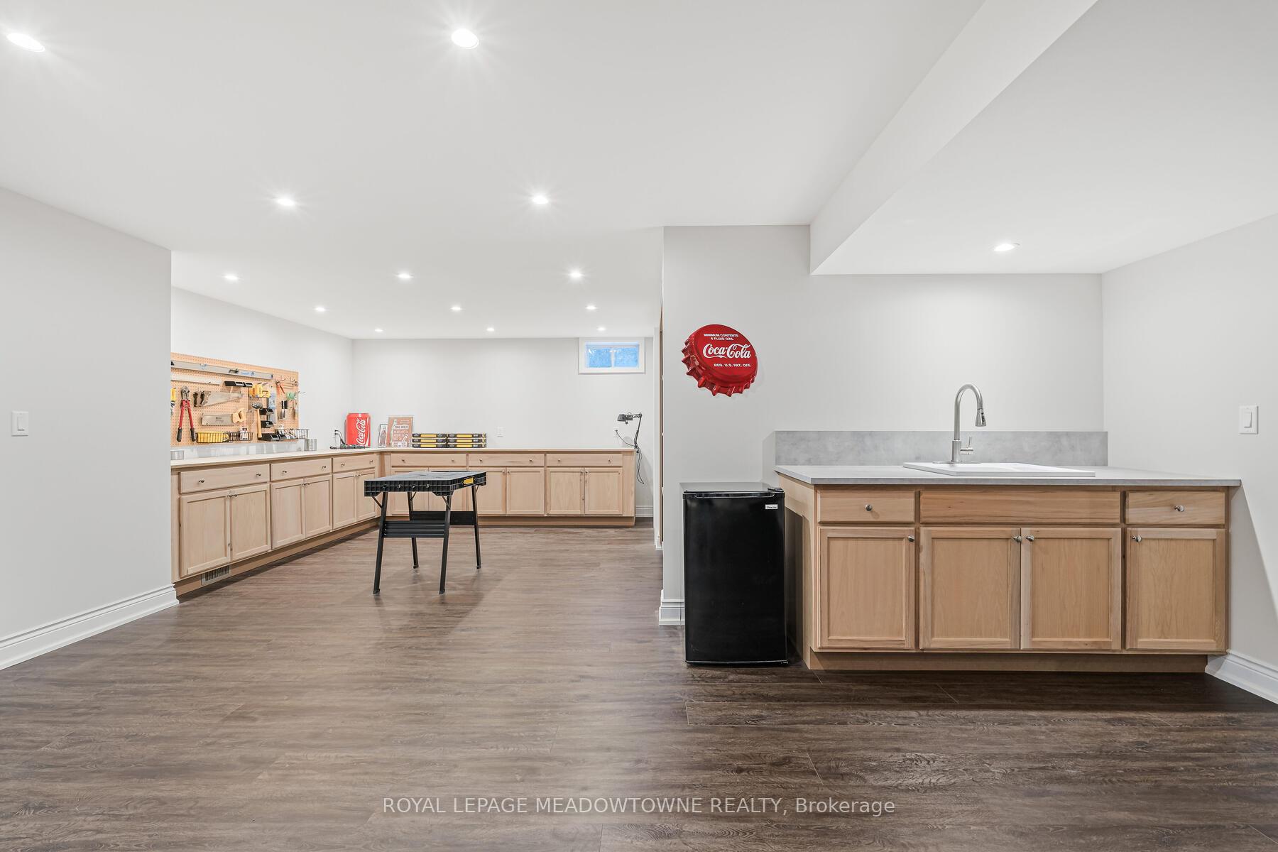 Photo 30 of 47 Barraclough Boulevard, Halton Hills, Glen Williams — HOMEH