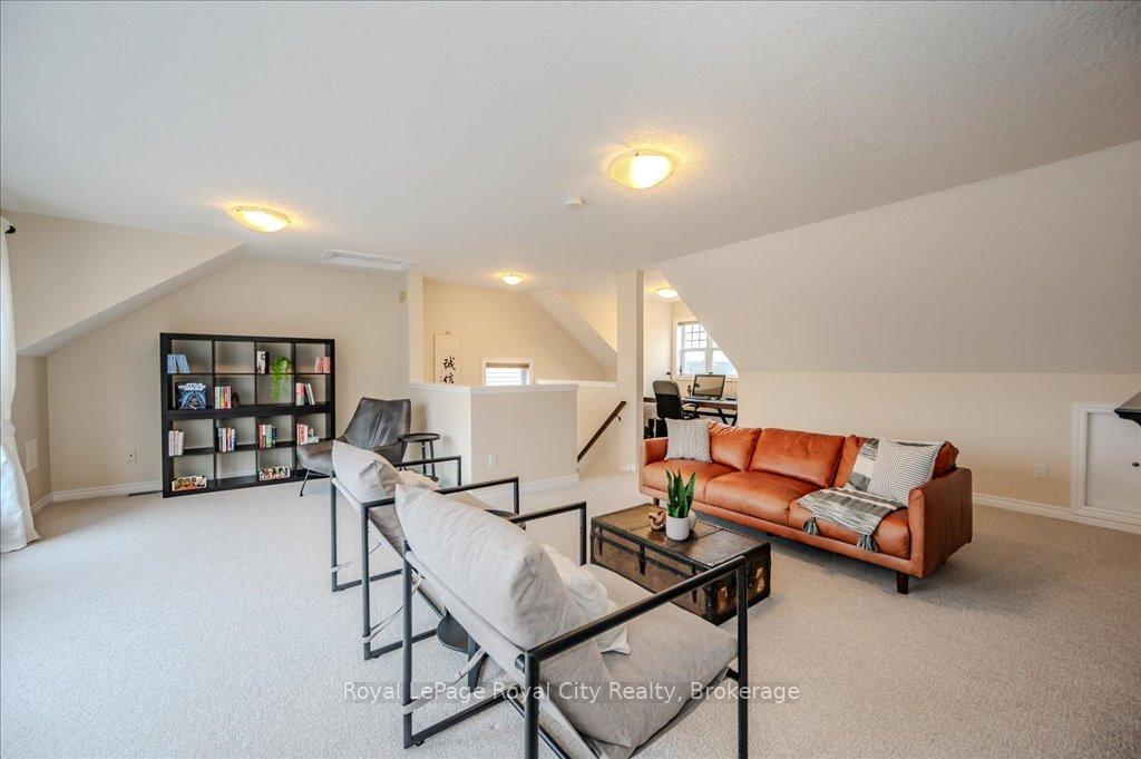 Photo 30 of 59 Amsterdam Crescent, Guelph, Pineridge/Westminster Woods — HOMEH