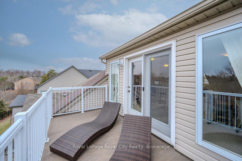 Photo 32 of 59 Amsterdam Crescent, Guelph, Pineridge/Westminster Woods — HOMEH