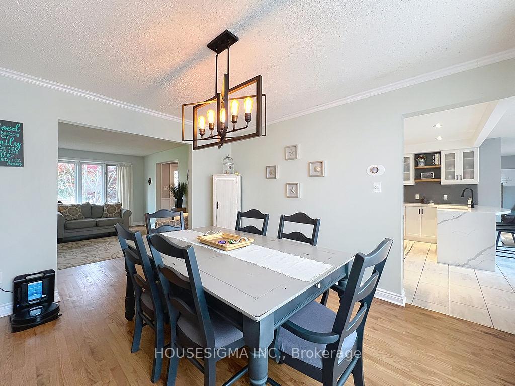 Photo 14 of 105 Devondale Street, Clarington, Courtice — HOMEH