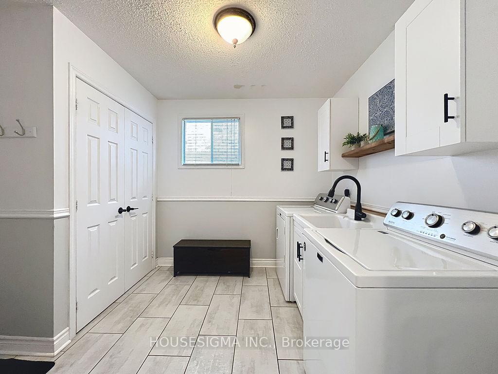 Photo 15 of 105 Devondale Street, Clarington, Courtice — HOMEH
