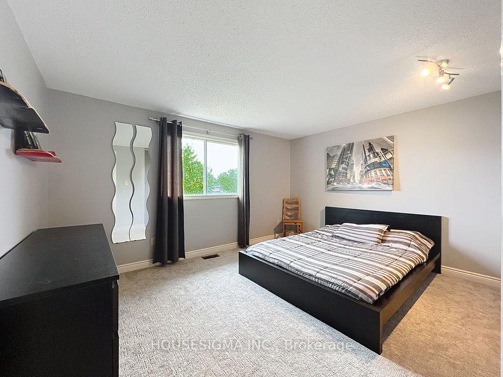 Photo 28 of 105 Devondale Street, Clarington, Courtice — HOMEH