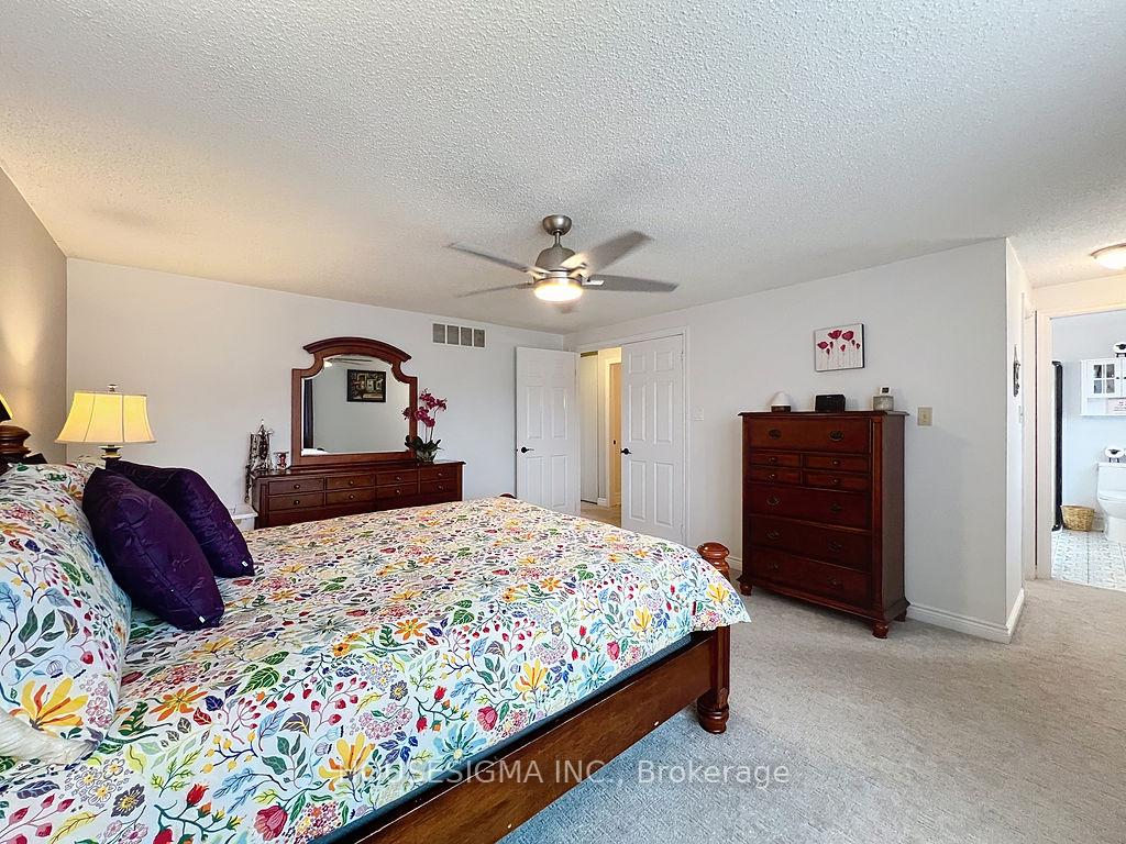 Photo 29 of 105 Devondale Street, Clarington, Courtice — HOMEH