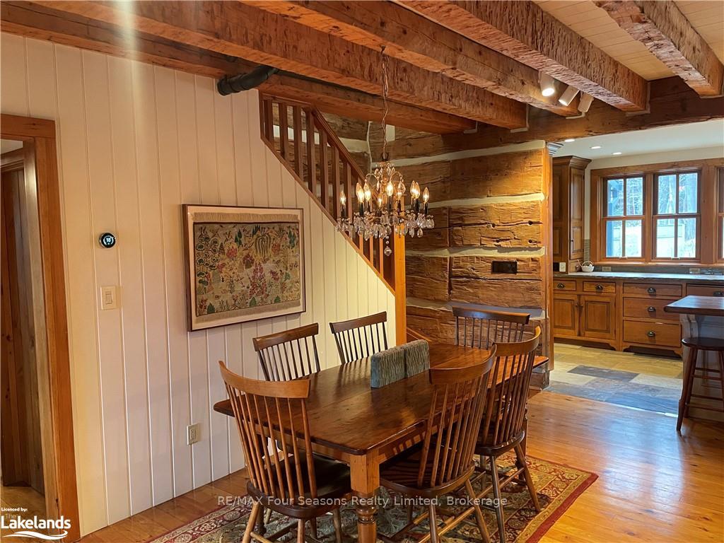 Photo 9 of 133 Kitzbuhl Crescent, Blue Mountains — HOMEH