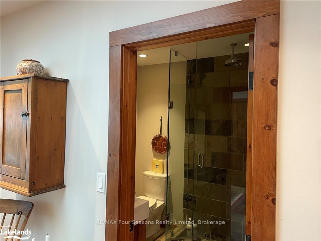 Photo 12 of 133 Kitzbuhl Crescent, Blue Mountains — HOMEH