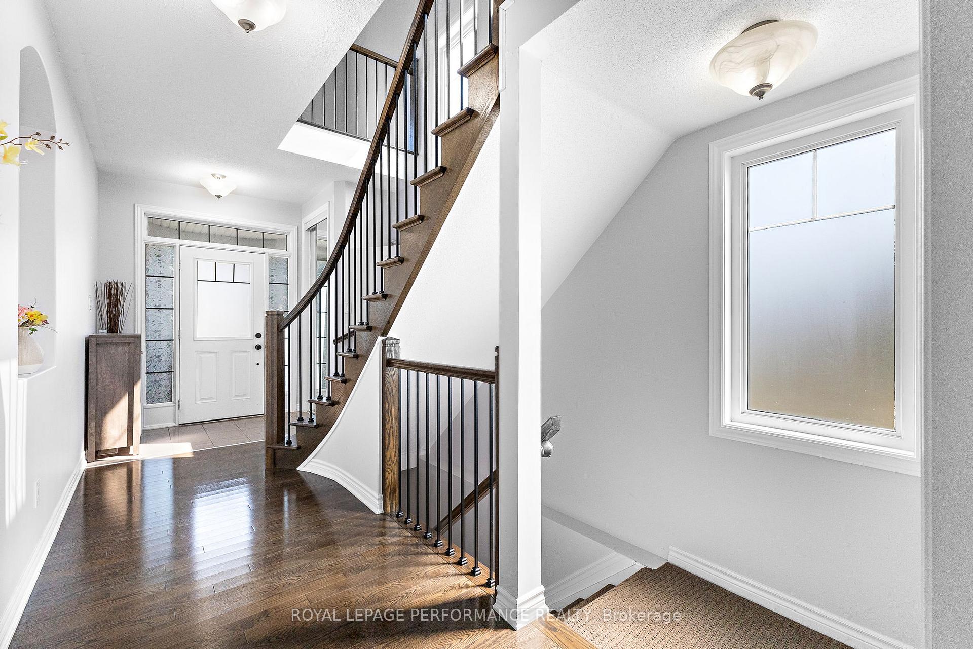 Photo 3 of 3532 River Run Avenue, Ottawa, Barrhaven - Half Moon Bay — HOMEH