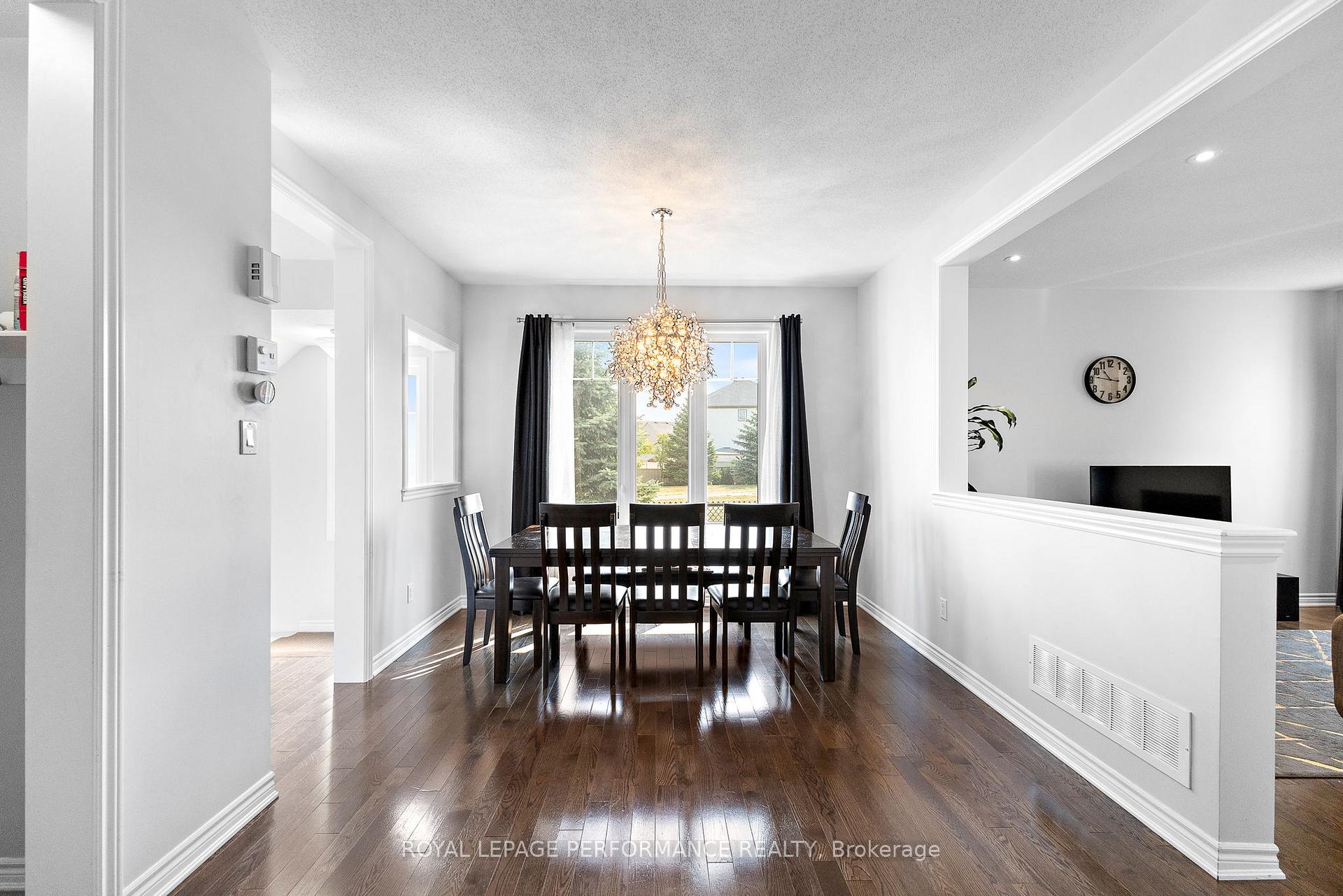 Photo 2 of 3532 River Run Avenue, Ottawa, Barrhaven - Half Moon Bay — HOMEH