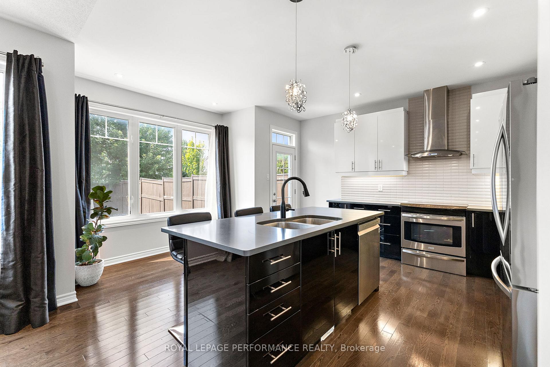 Photo 11 of 3532 River Run Avenue, Ottawa, Barrhaven - Half Moon Bay — HOMEH
