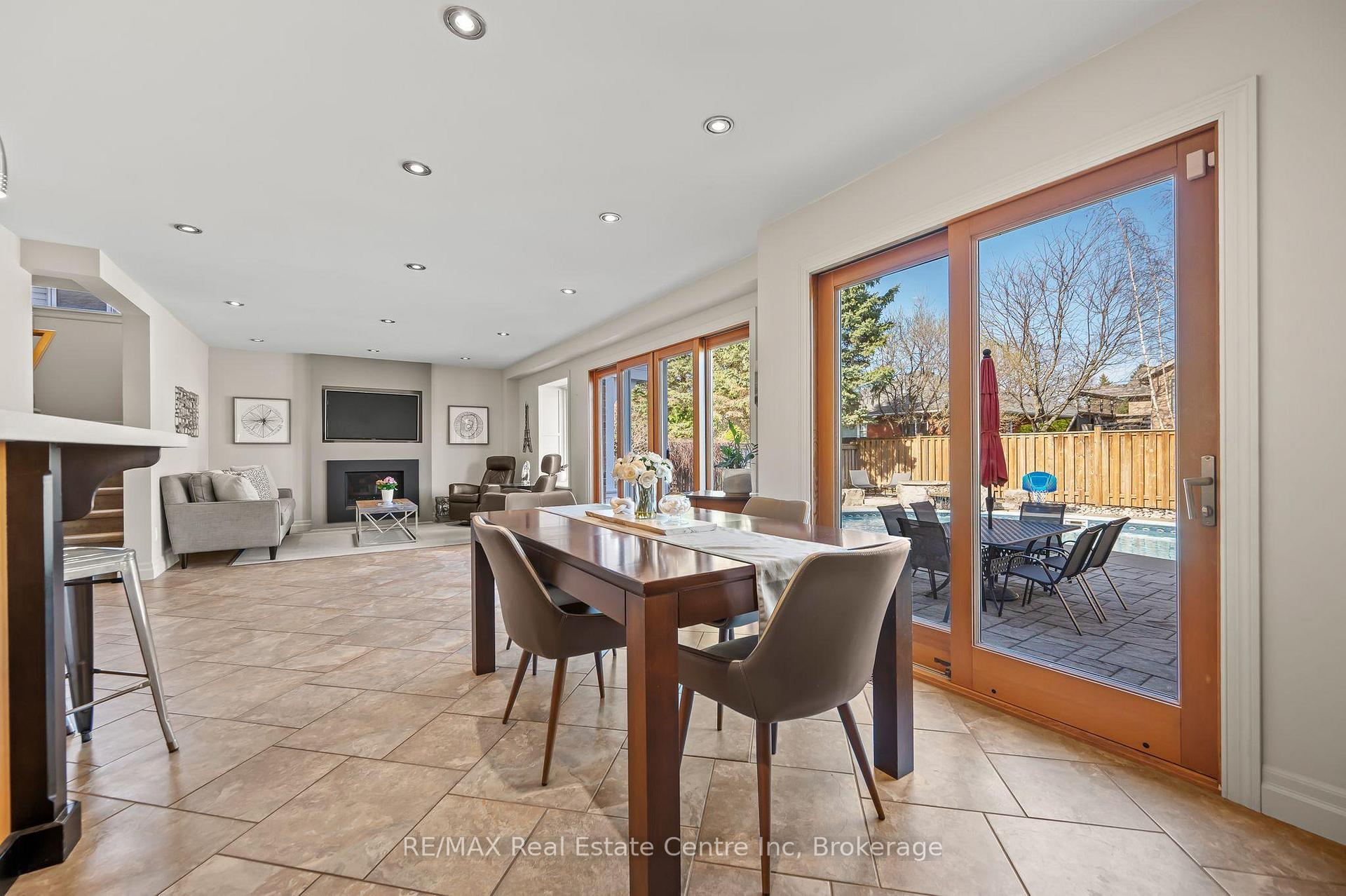 Photo 14 of 71 Ptarmigan Drive, Guelph, Kortright Hills — HOMEH