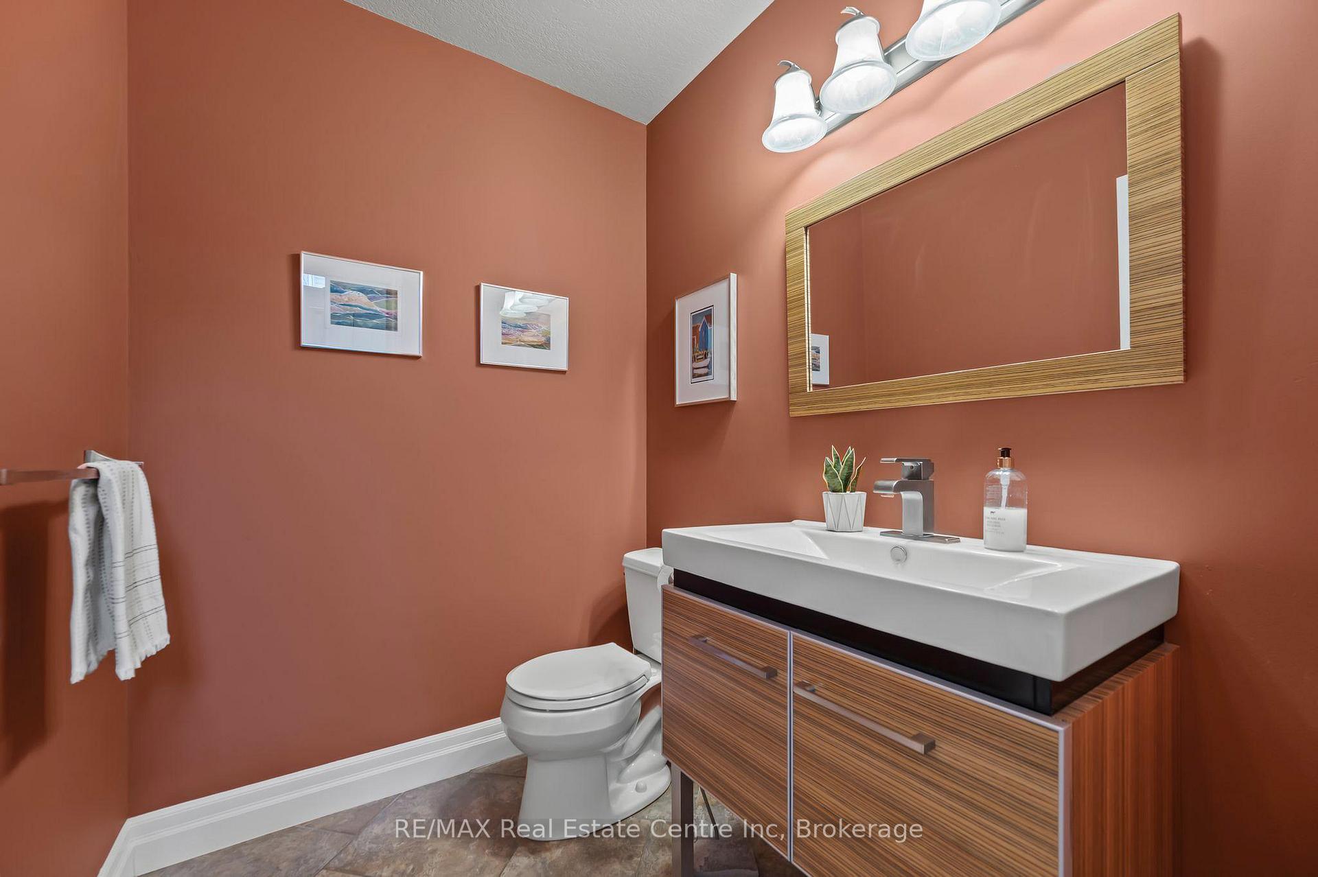 Photo 15 of 71 Ptarmigan Drive, Guelph, Kortright Hills — HOMEH