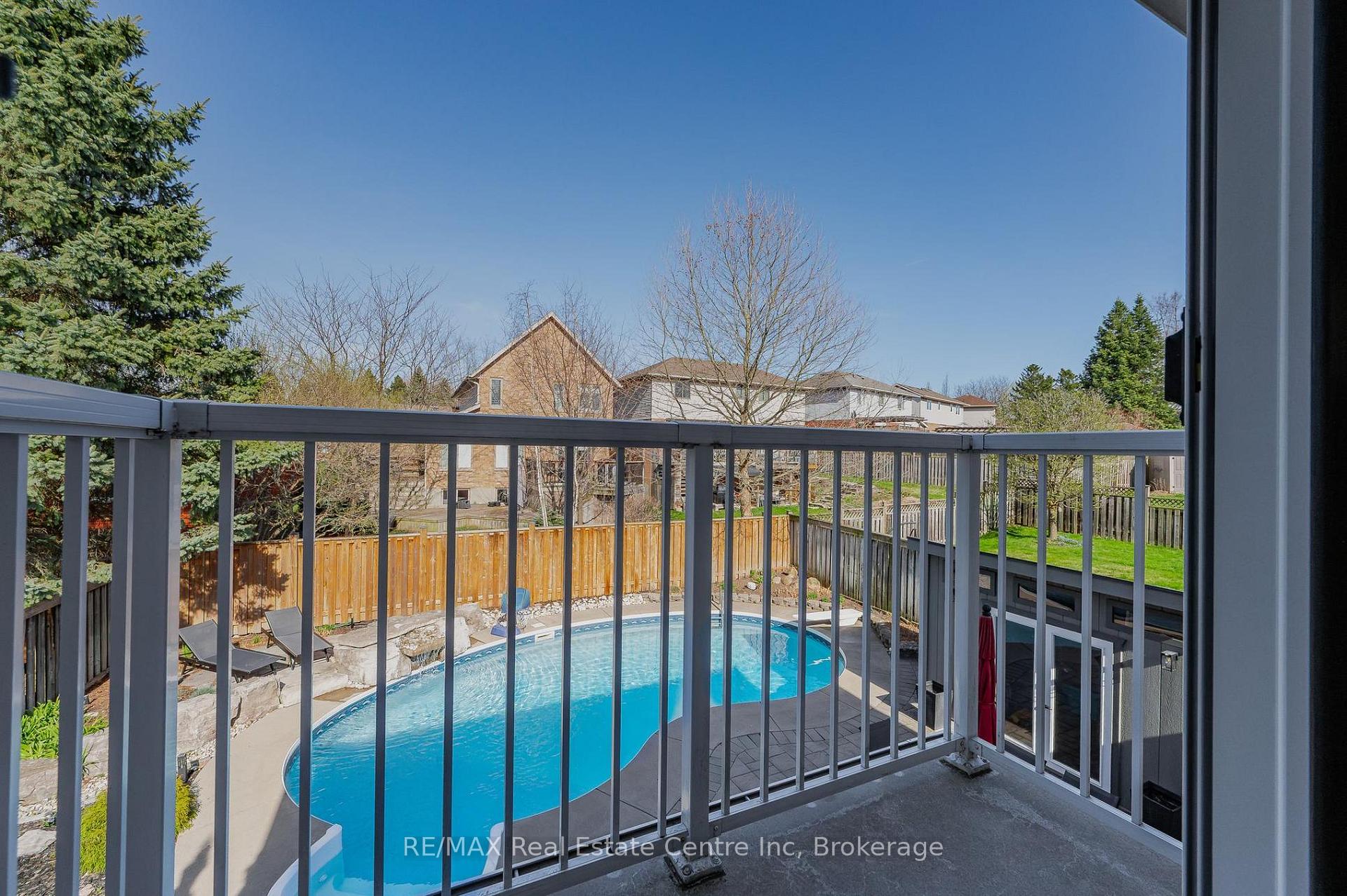 Photo 21 of 71 Ptarmigan Drive, Guelph, Kortright Hills — HOMEH