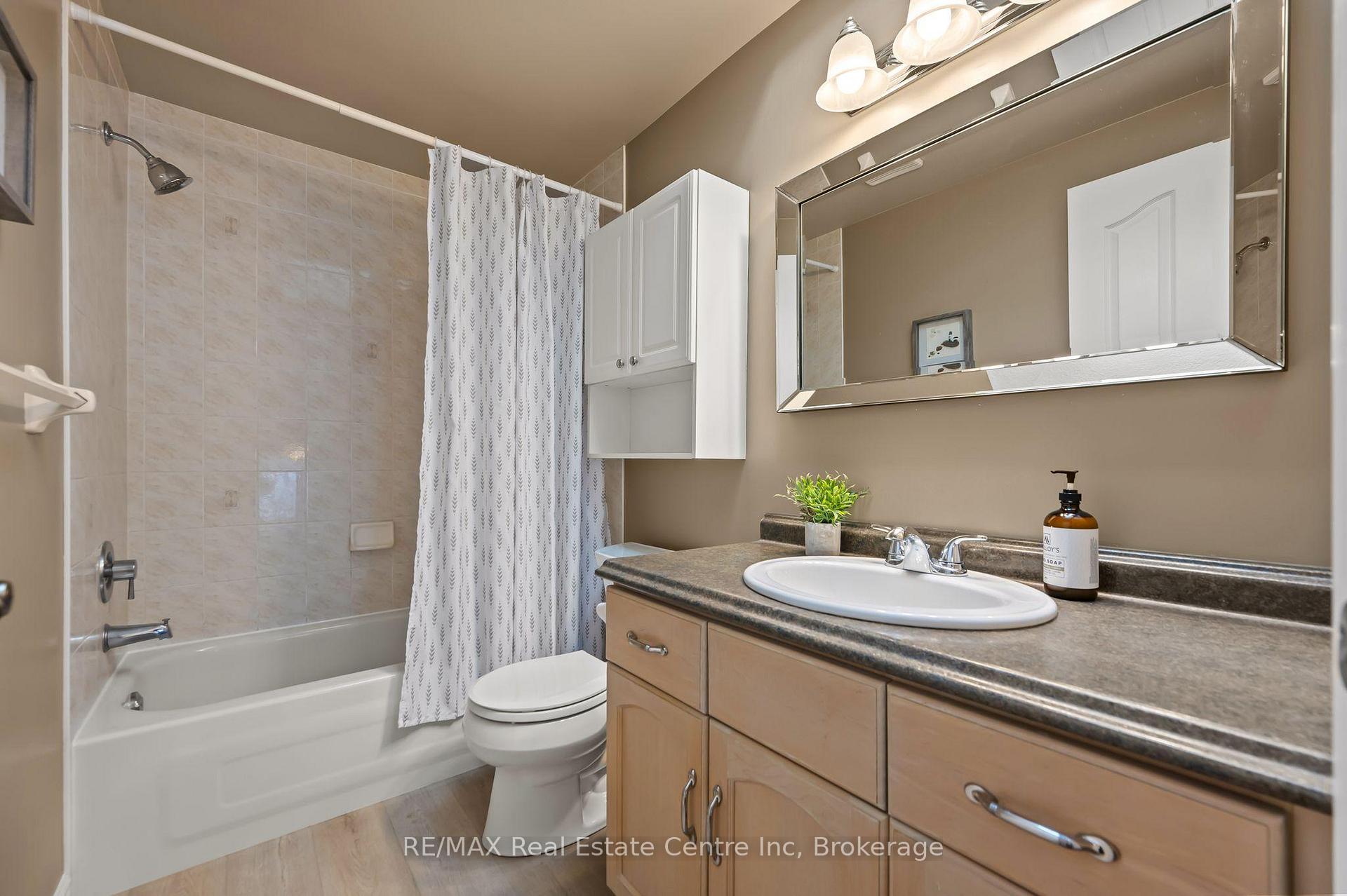 Photo 27 of 71 Ptarmigan Drive, Guelph, Kortright Hills — HOMEH