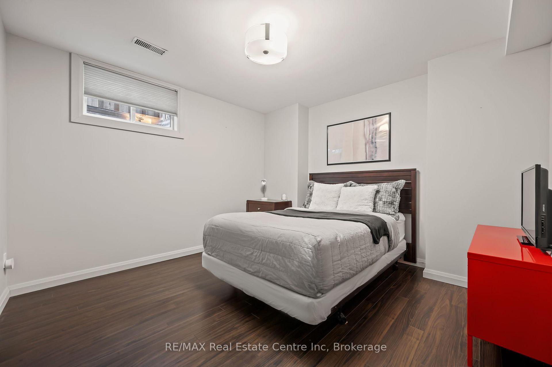 Photo 31 of 71 Ptarmigan Drive, Guelph, Kortright Hills — HOMEH