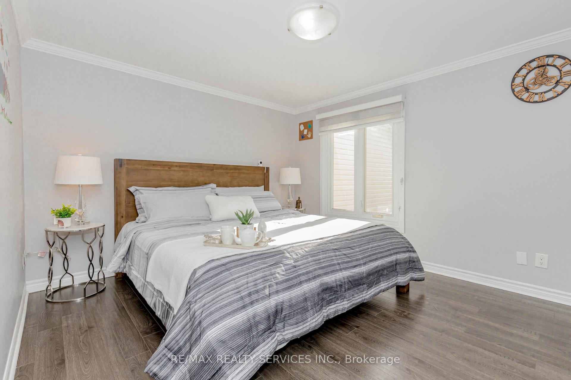 Photo 22 of 3 Kingswood Drive, Brampton, Brampton North — HOMEH