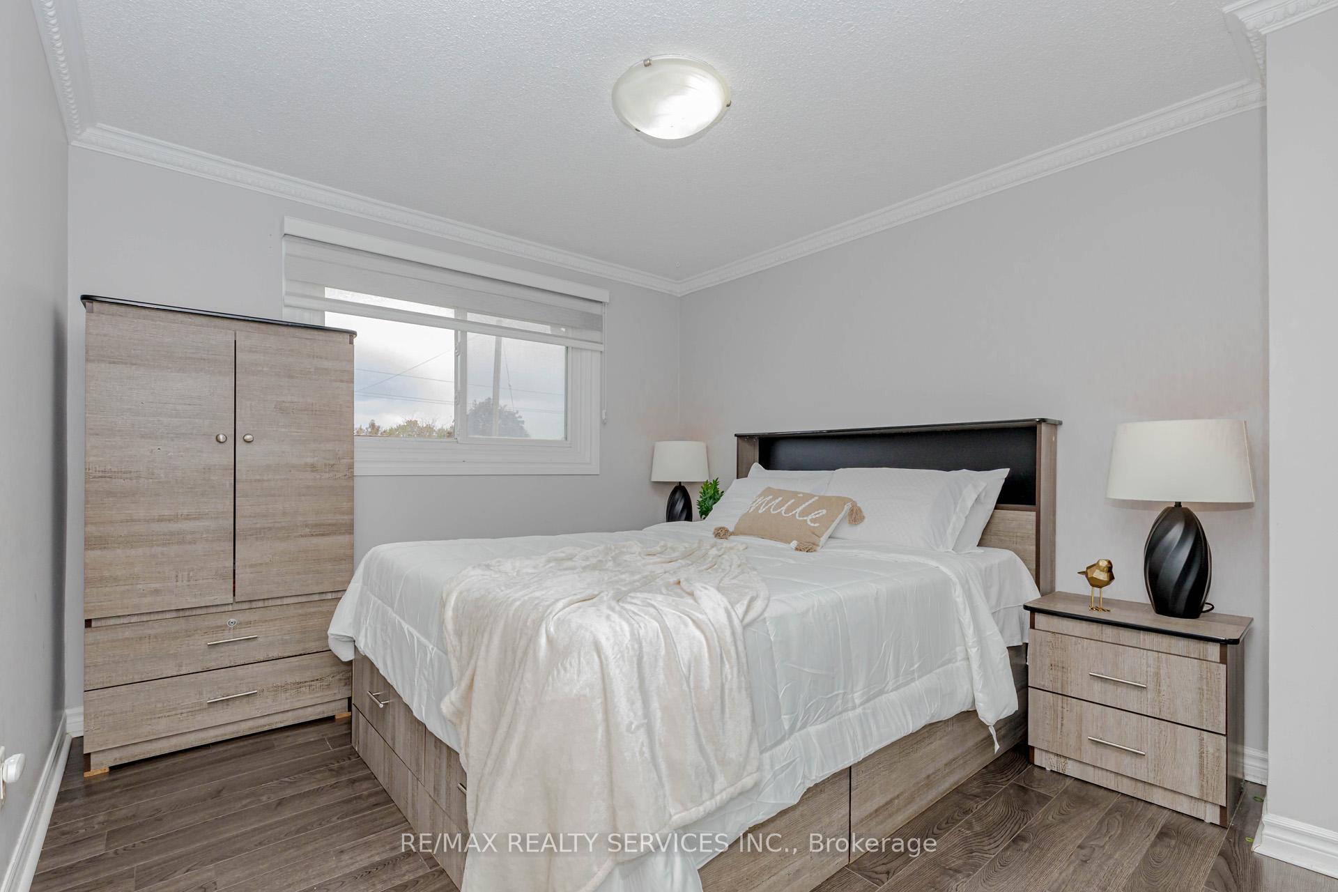 Photo 25 of 3 Kingswood Drive, Brampton, Brampton North — HOMEH