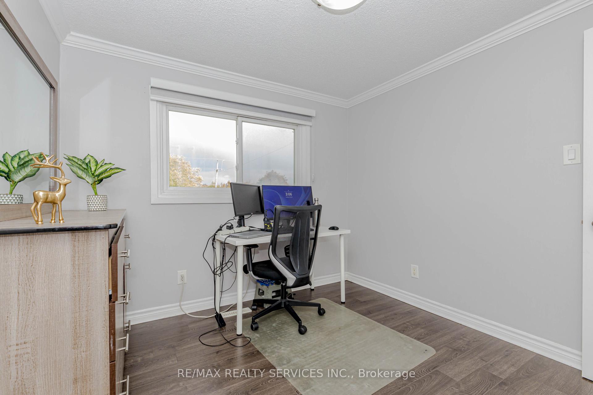 Photo 29 of 3 Kingswood Drive, Brampton, Brampton North — HOMEH