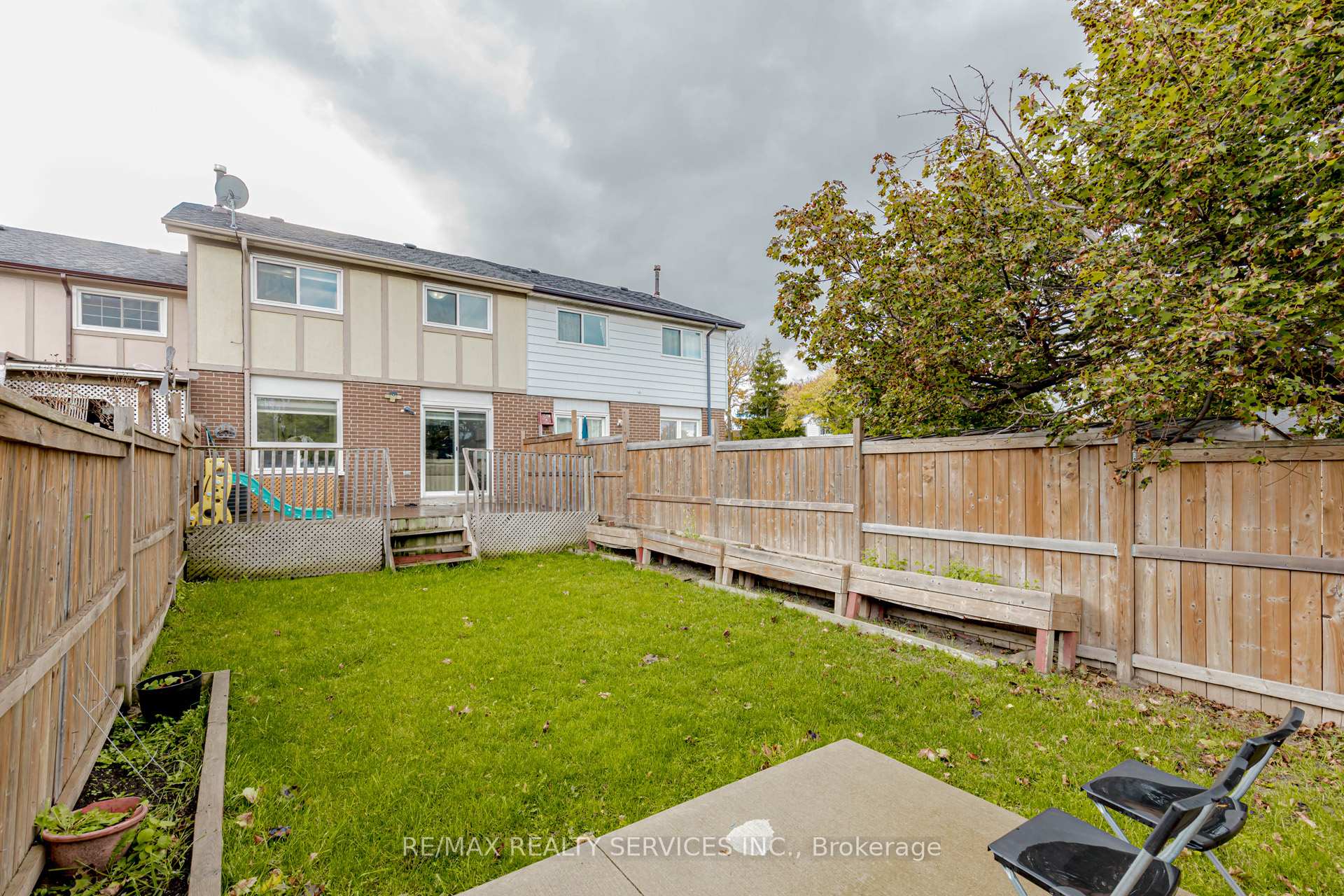 Photo 40 of 3 Kingswood Drive, Brampton, Brampton North — HOMEH