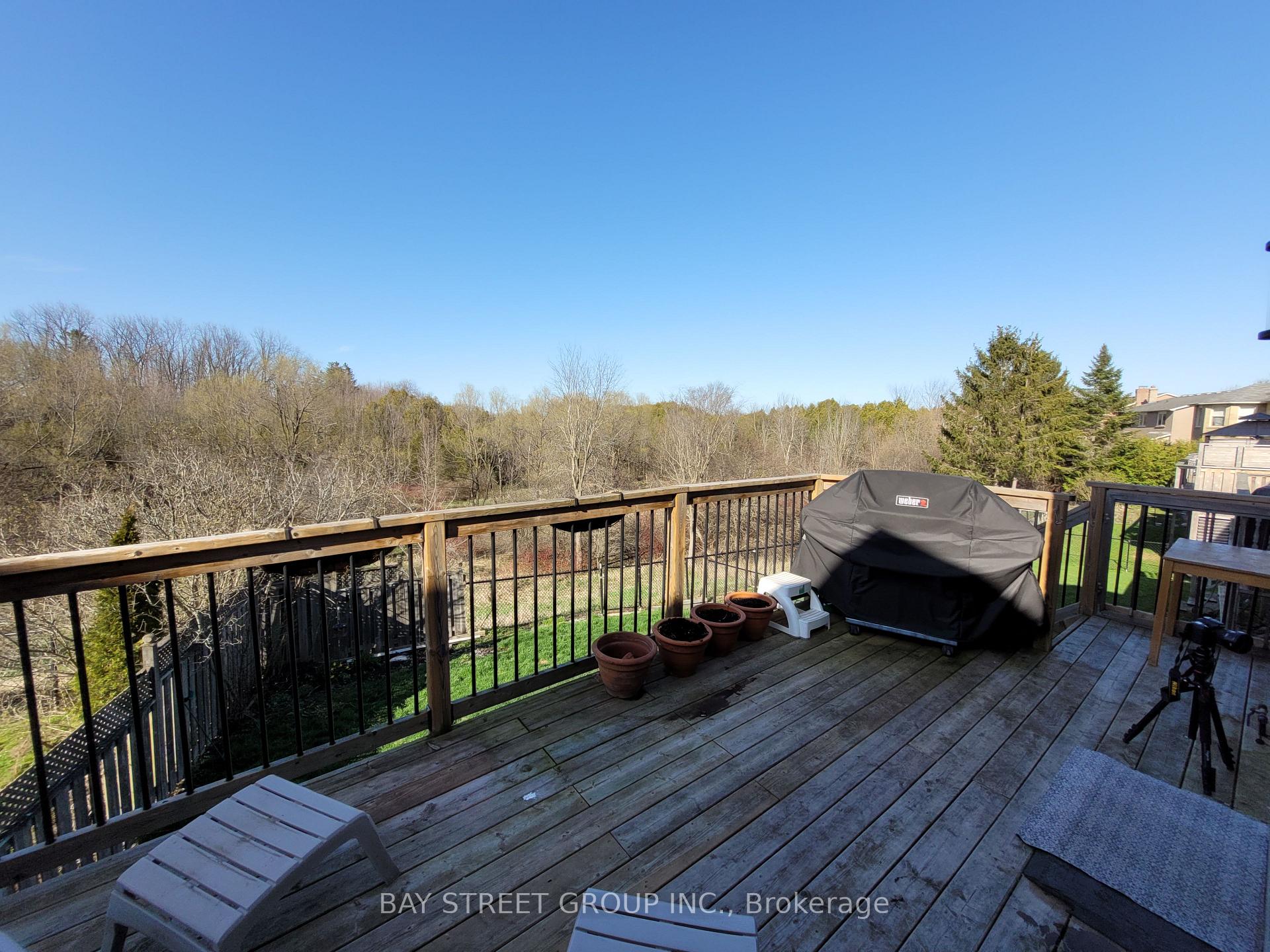 Photo 44 of 188 Timpson Drive, Aurora, Aurora Heights — HOMEH