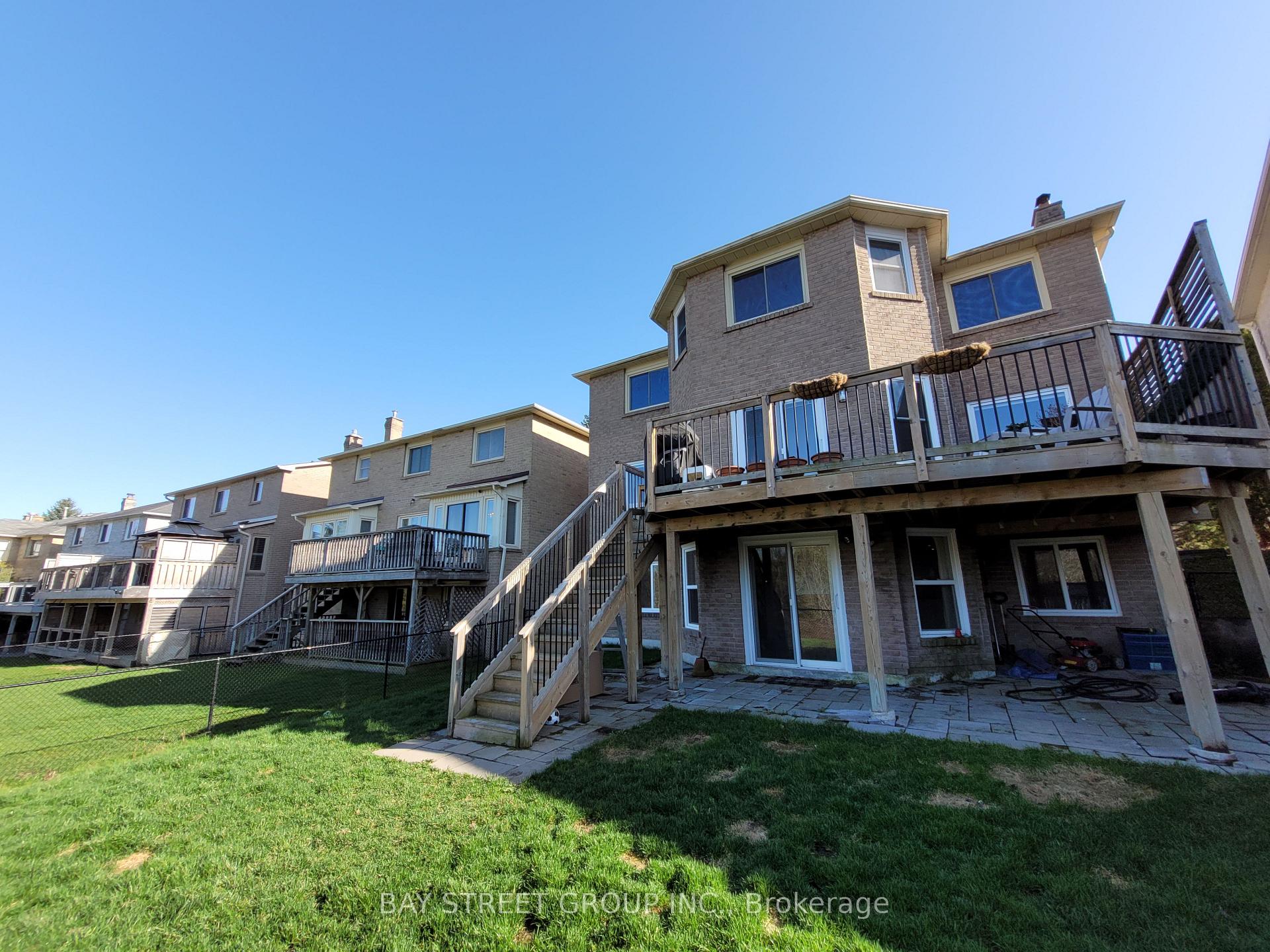 Photo 45 of 188 Timpson Drive, Aurora, Aurora Heights — HOMEH