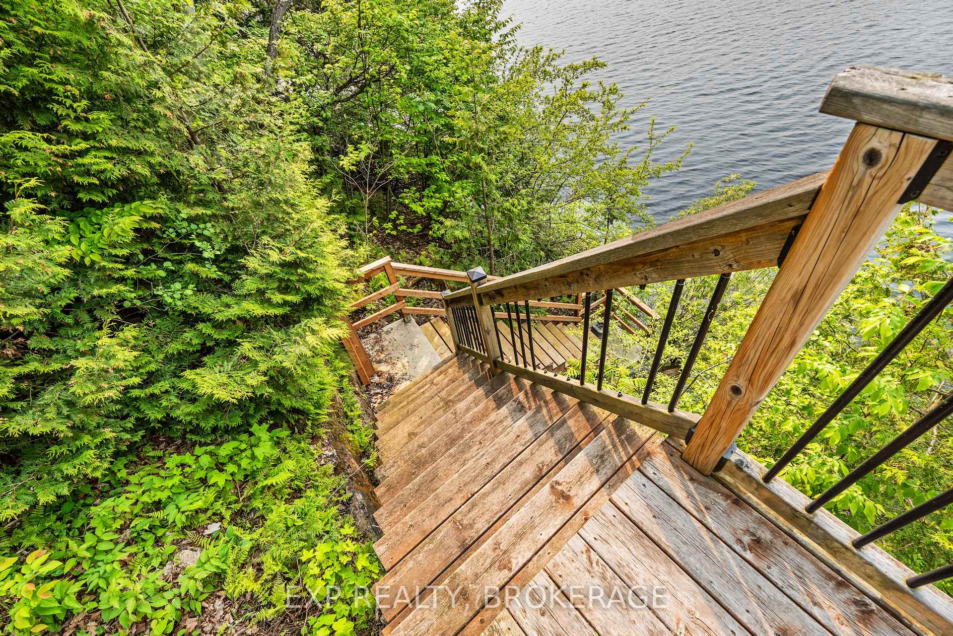 Photo 38 of 96 Bridle Path Lane, Frontenac, Frontenac South — HOMEH