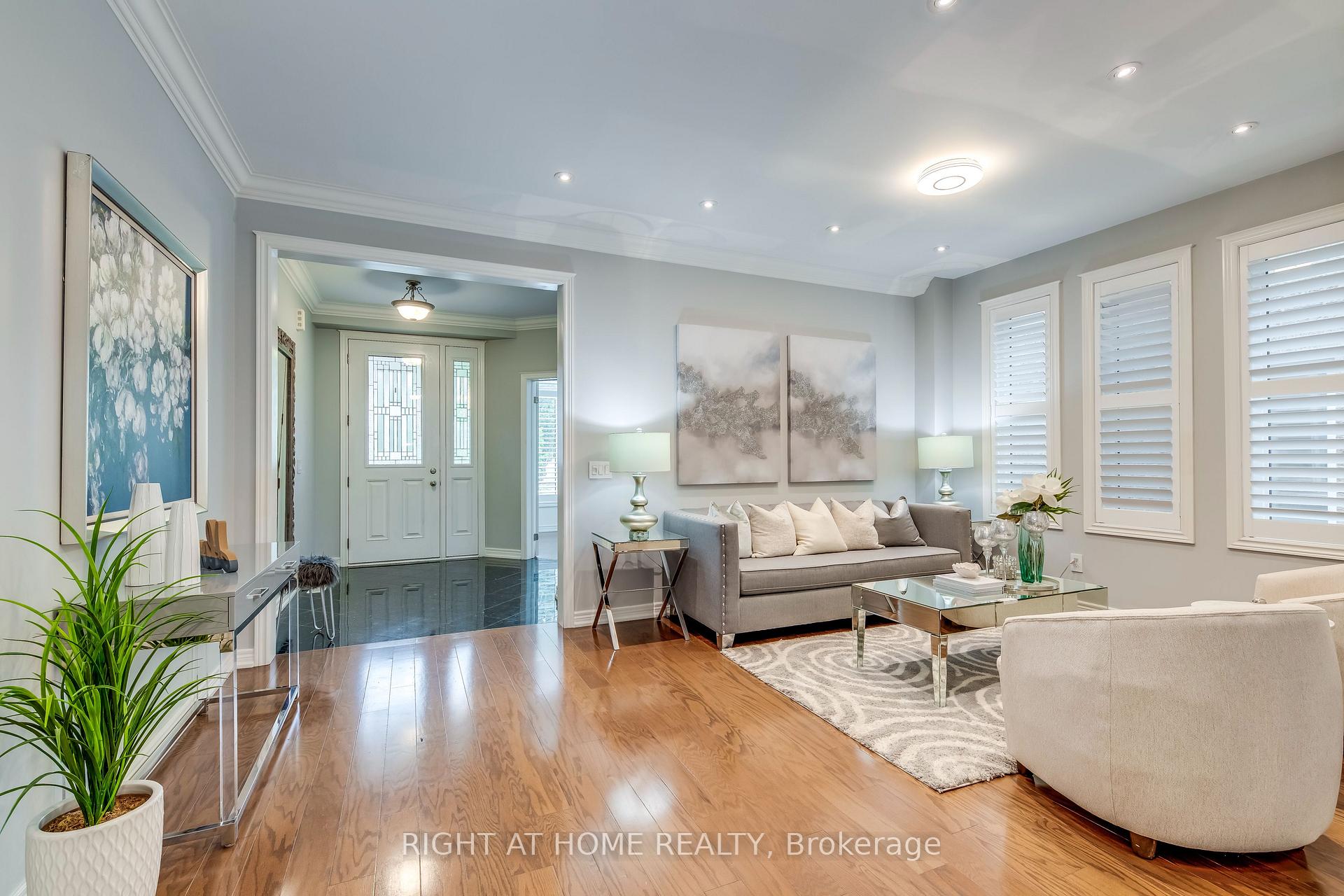 Photo 3 of 3129 Larry Crescent, Oakville, Glenorchy — HOMEH