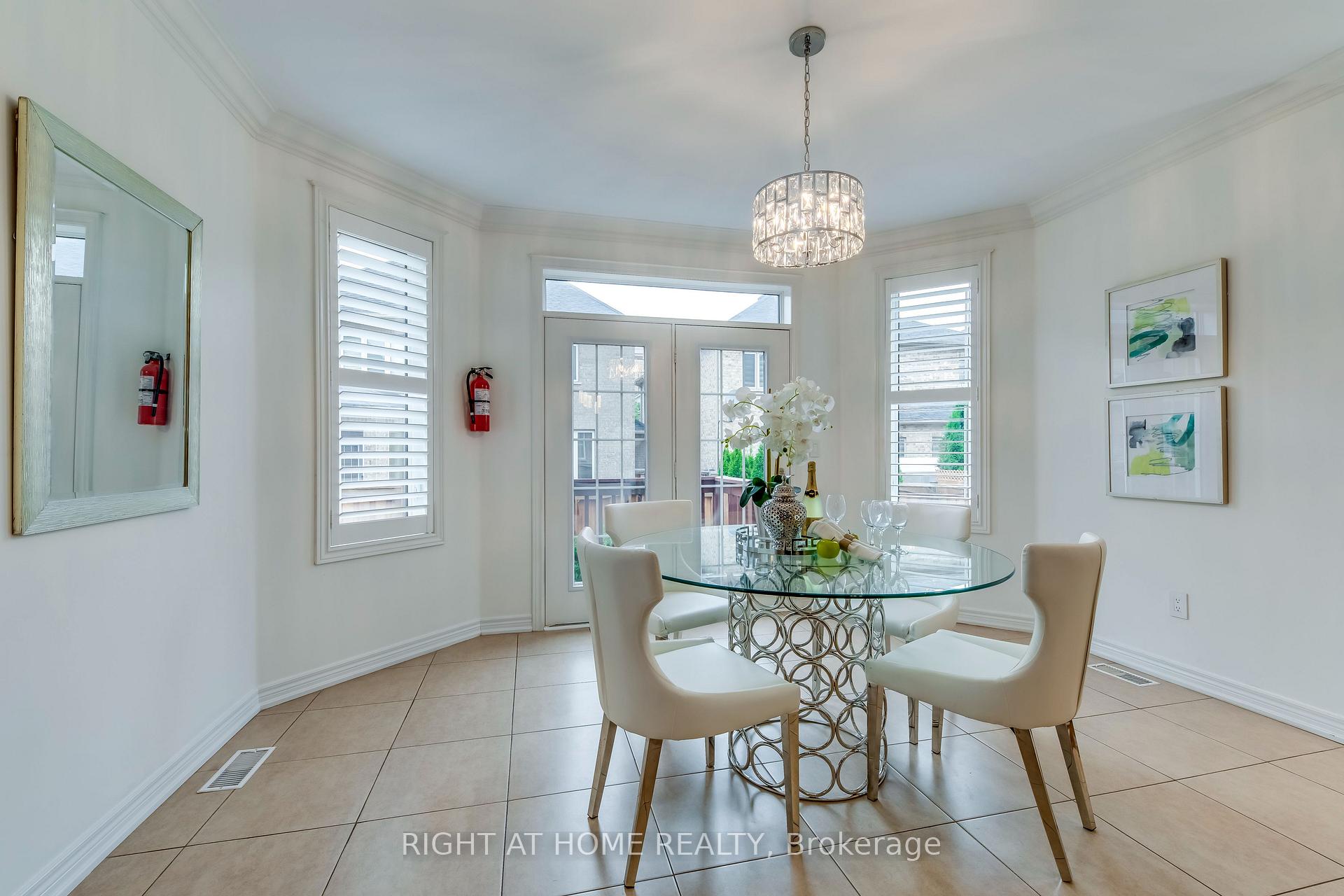 Photo 15 of 3129 Larry Crescent, Oakville, Glenorchy — HOMEH