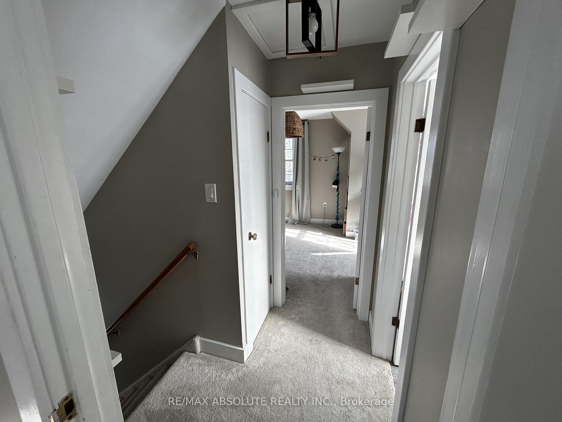 Photo 11 of 68 Daniel Street S, Arnprior — HOMEH