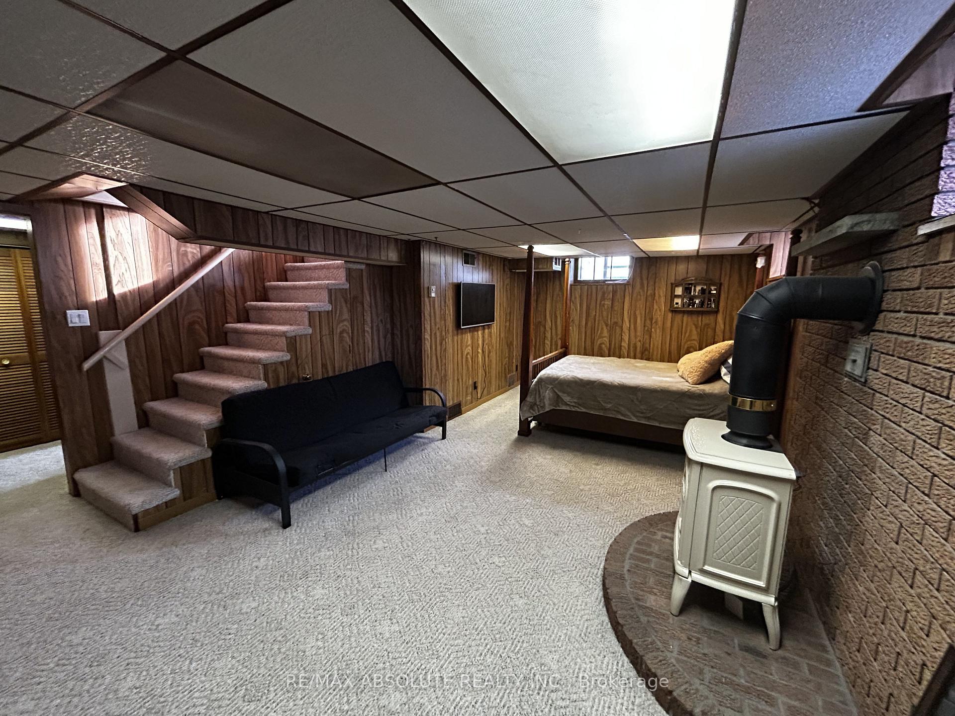 Photo 21 of 68 Daniel Street S, Arnprior — HOMEH